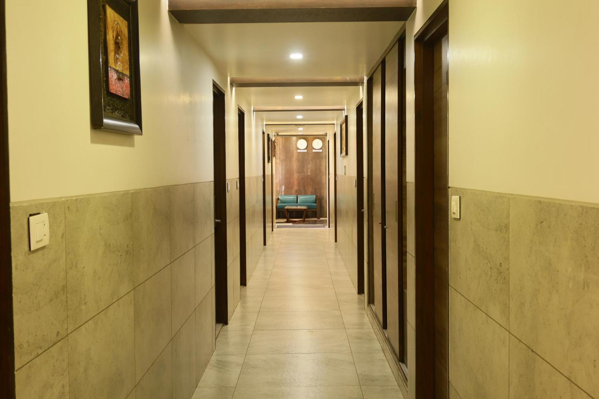 Hotel Kabir Ahmedabad Exterior photo