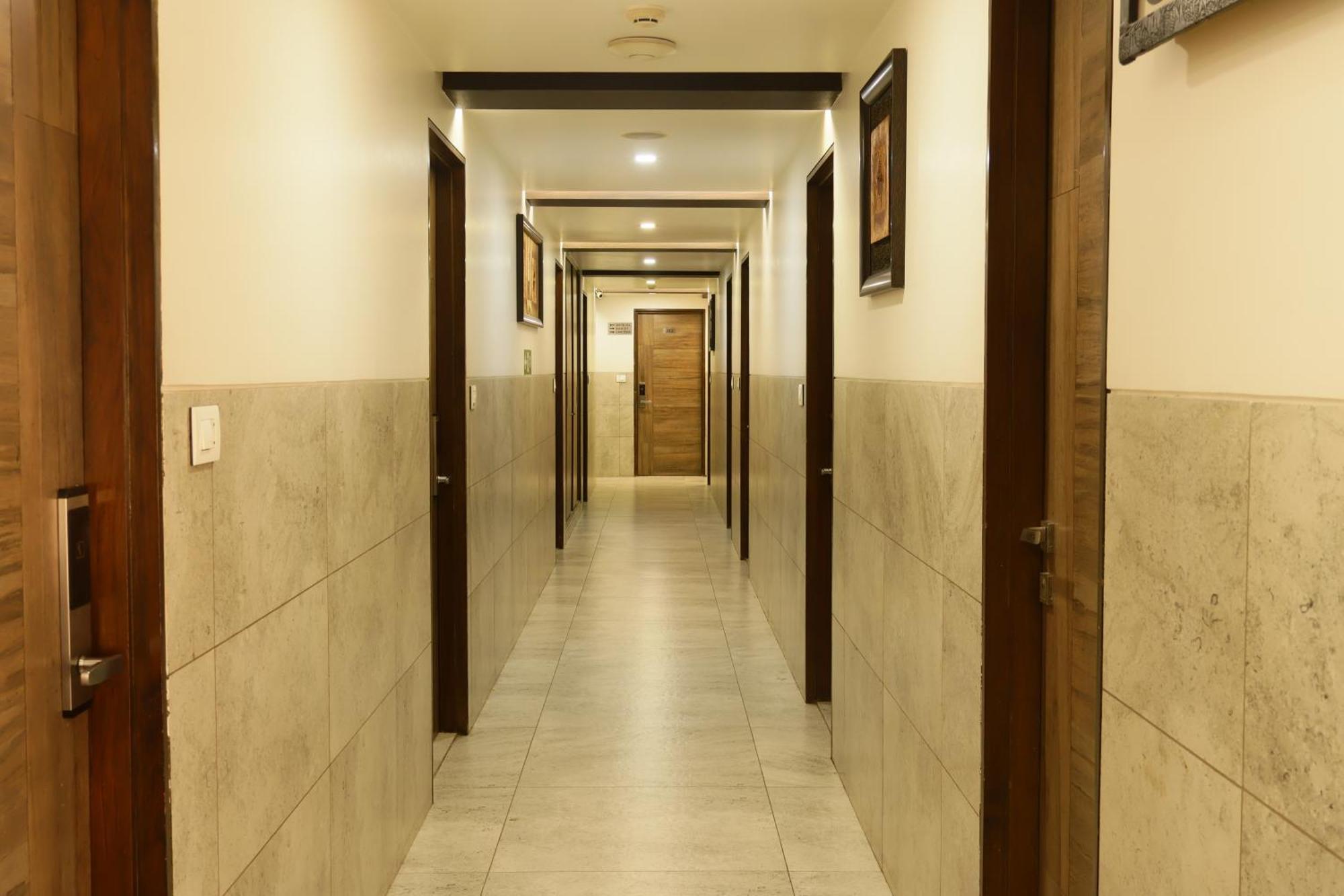 Hotel Kabir Ahmedabad Exterior photo